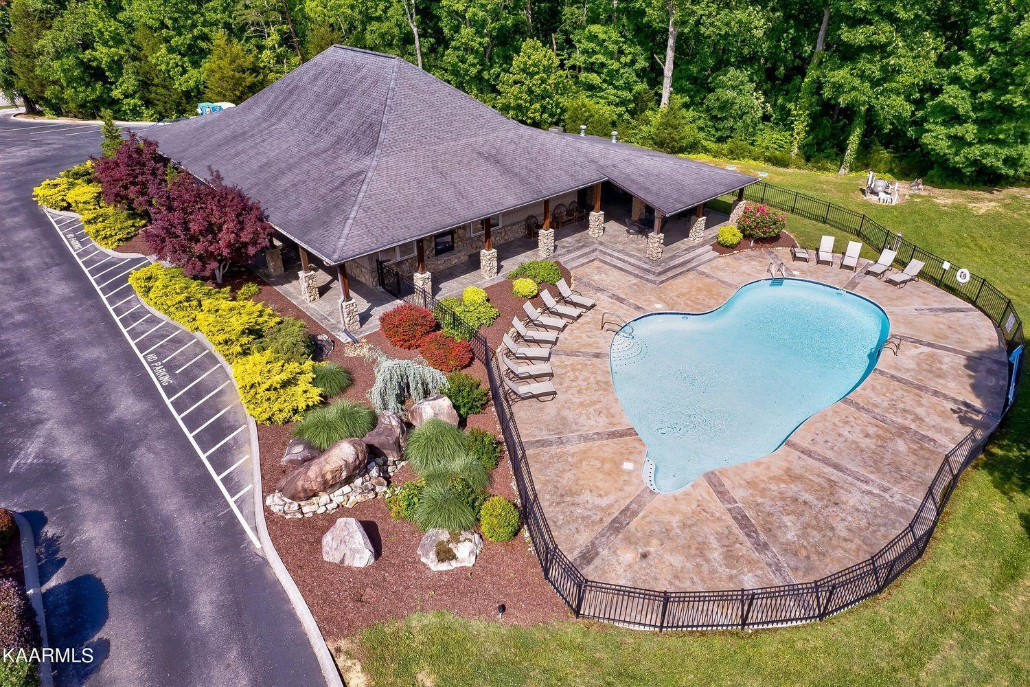 Above The Cove Villa Sevierville Exterior photo